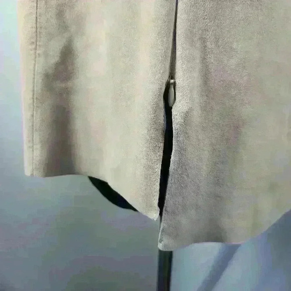 NWOTEtcetera Size 6‎ Very Soft Warm Beige Lamb Suede Top Spaghetti Straps Hi Low - Picture 4 of 12